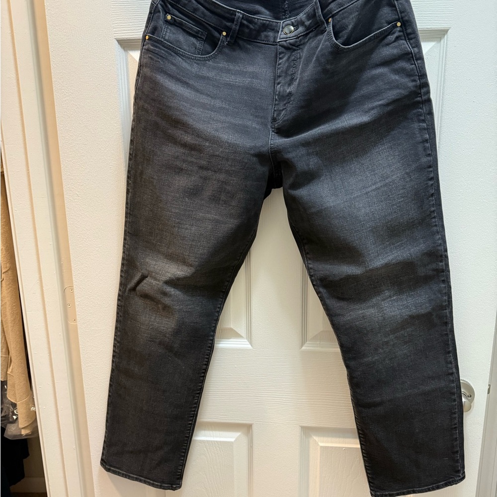 Ann Taylor Women’s Dark Gray Relaxed Jeans